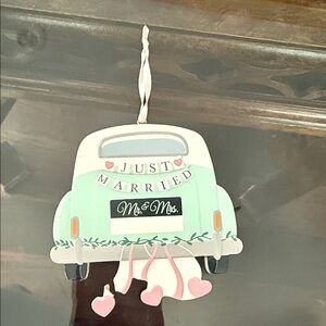 Mint Green 'Just Married' Wall Hanging Decor